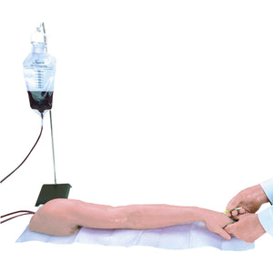 Brat multi-venos IV si injectii, ton deschis al pielii